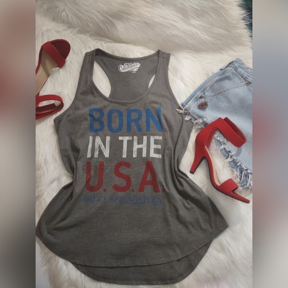 WELCOME TO MY CLOSET!! - Picture 6 of 11